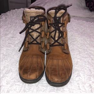 UGG Cecile Duck Boots